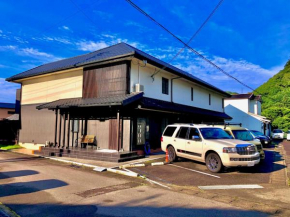 Ricco Mond Hills Apartment Houseアパートタイプの宿は宿泊者と接しない 安全な宿, Nachikatsuura